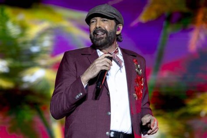 Juan Luis Guerra - Bio, Age, net worth, height, Wiki, Facts and Family