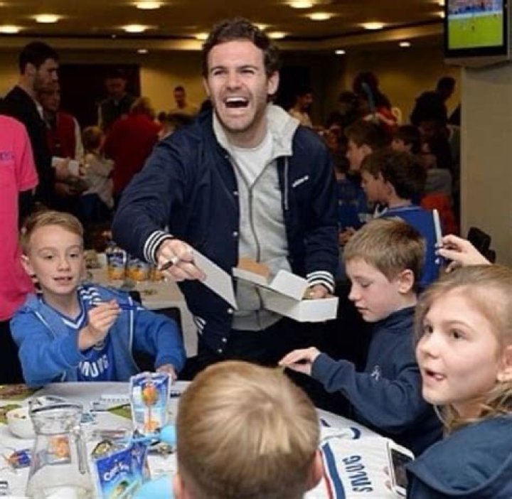 Juan Mata - Bio, Age, net worth, weight, height, Wiki, Facts and Family