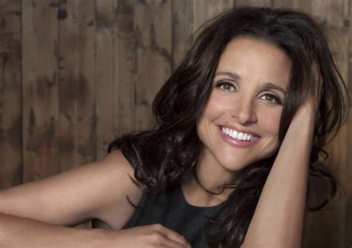 Julia Louis-Dreyfus - Bio, Age, Wiki, Facts and Family