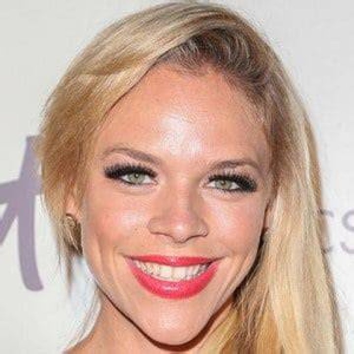 Julie Stewart-Binks - Bio, Age, Wiki, Facts and Family