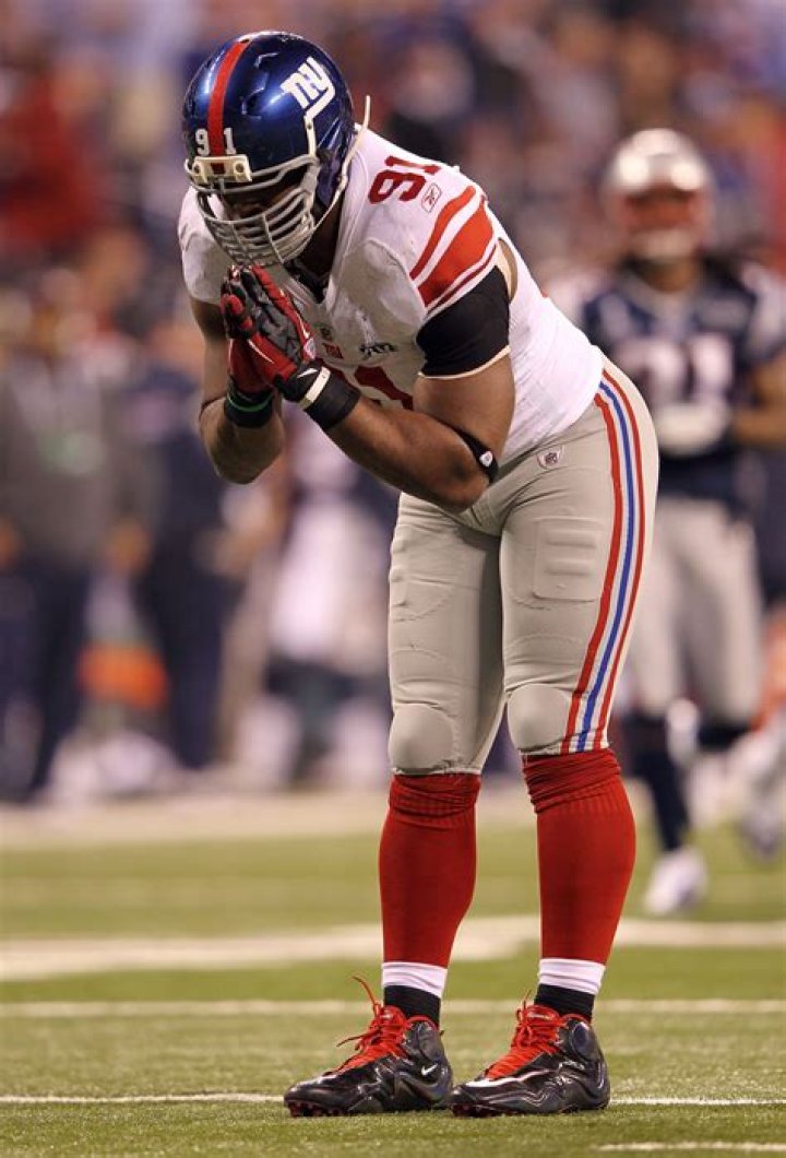 Justin Tuck - Bio, Age, net worth, height, Wiki, Facts and Family