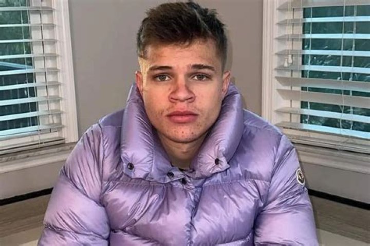 Jynxzi (webvideostar) - Wikipedia, Age, Net Worth, Biography , Spotify, TikTok, Facebook, Facts and Family