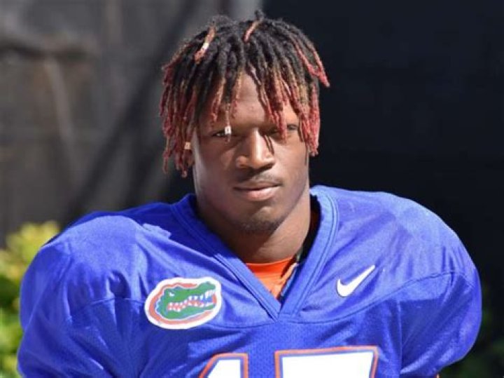 Kadarius Toney (footballplayer) - Wikipedia, Age, Net Worth, Biography , Spotify, TikTok, Facebook, Facts and Family