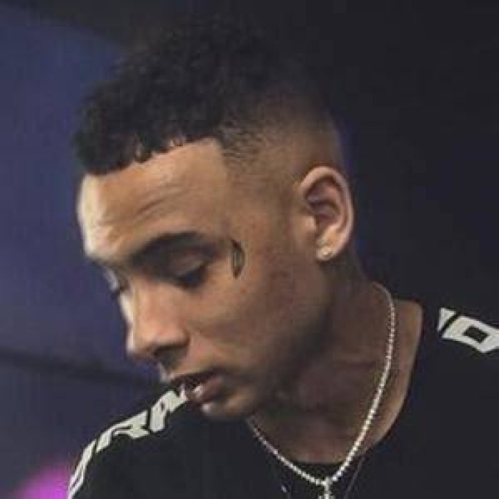 Kam Bennett - Bio, Age, Wiki, Facts and Family