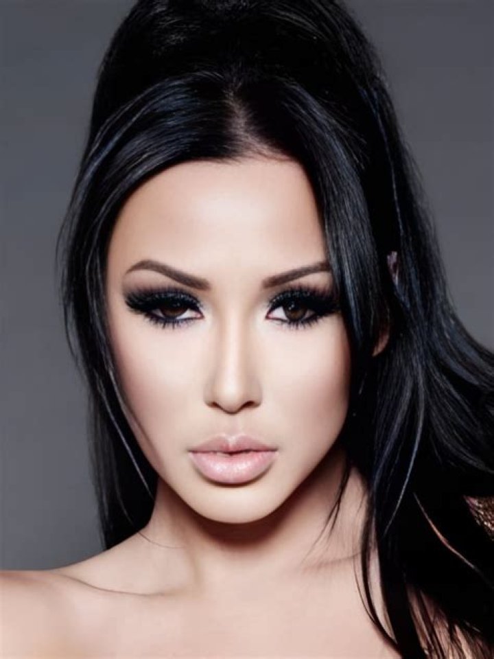 Kara Lina - Bio, Age, Wiki, Facts and Family