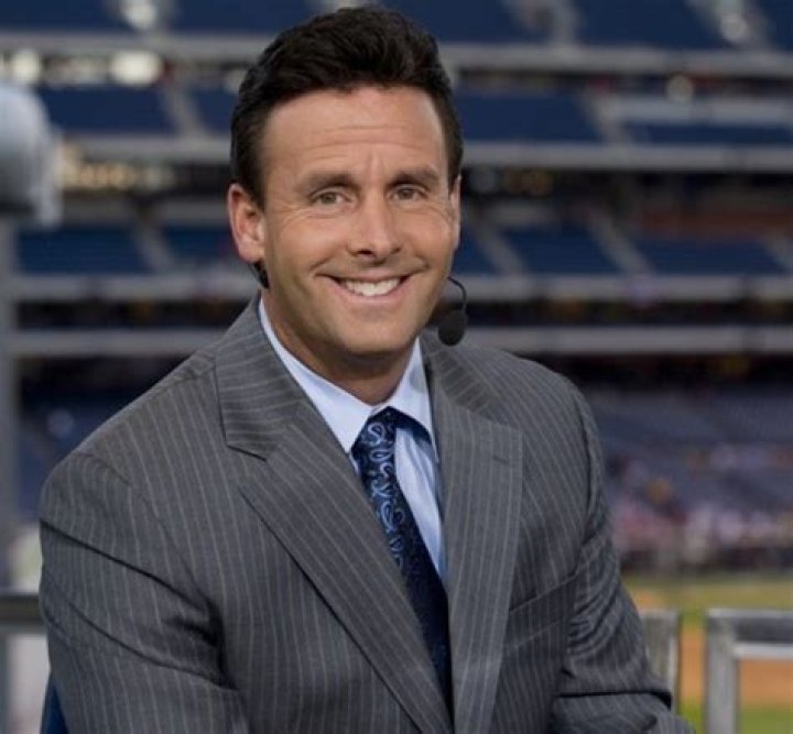 Karl Ravech - Bio, Age, net worth, Wiki, Facts and Family