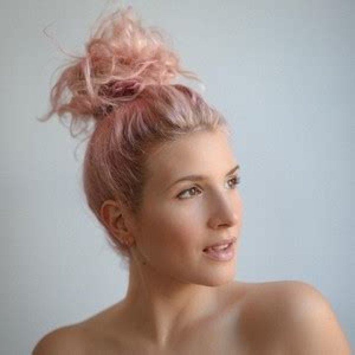 Kate Albrecht - Bio, Age, Wiki, Facts and Family