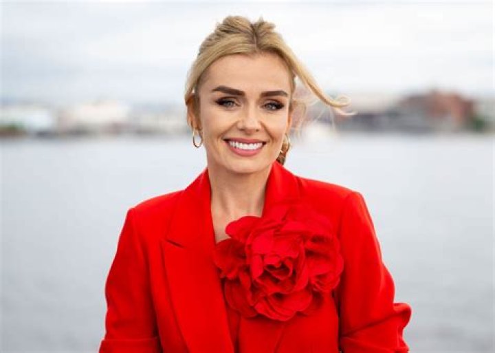 Katherine Jenkins - Bio, Age, Wiki, Facts and Family
