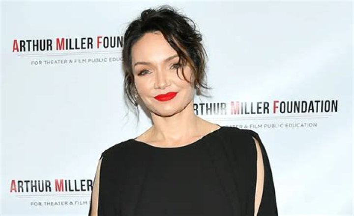 Katrina Lenk - Bio, Age, Wiki, Facts and Family