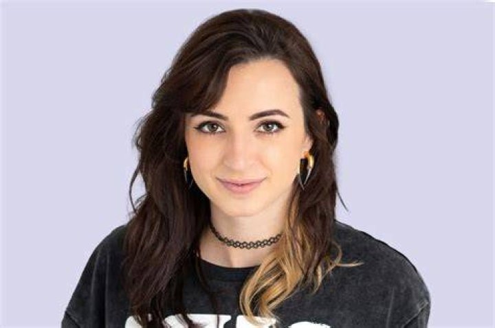 Keeley Elise - Bio, Age, Wiki, Facts and Family