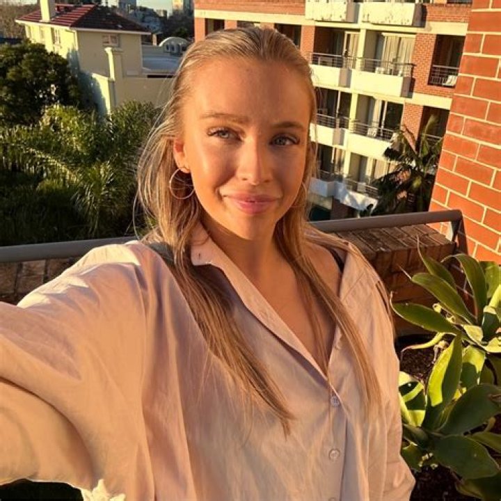 Keira Walker: TikTok Star Detailed Bio, Age, Birthday, & Height Insights and more