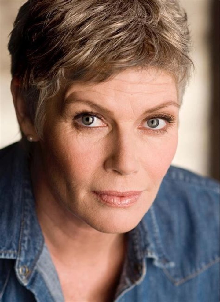 Kelly McGillis - Bio, Age, Wiki, Facts and Family