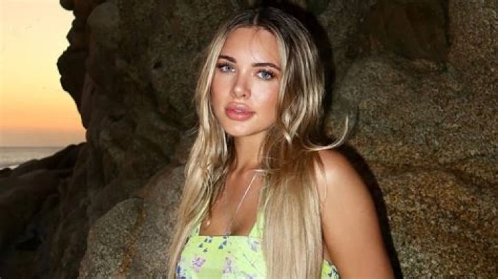 Kendra Rowe - Bio, Age, Wiki, Facts and Family