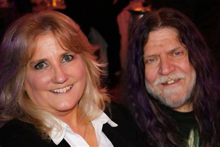 Kerry Livgren - Bio, Age, net worth, Wiki, Facts and Family