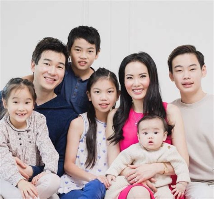 Khanh Ong (realitystar)-Wiki, Age, Net Worth, Biography , Spotify, TikTok, Facebook, Facts and Family
