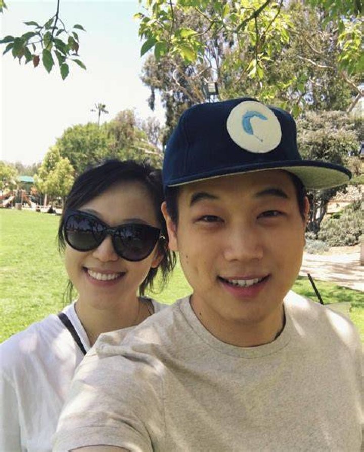 Ki Hong Lee - Bio, Age, height, Wiki, Facts and Family