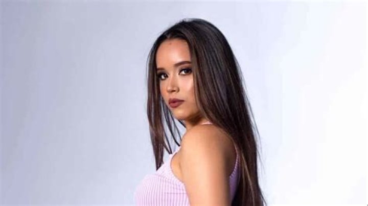 Kiara Lozano (singer)-Wiki, Age, Net Worth, Biography , Spotify, TikTok, Facebook, Facts and Family