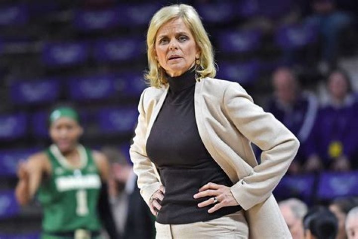 Kim Mulkey - Bio, Age, Wiki, Facts and Family