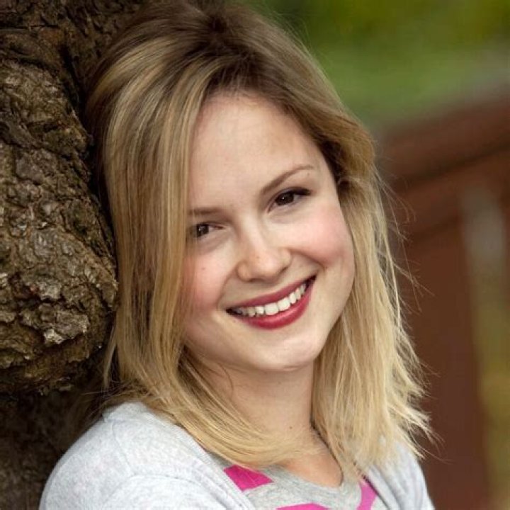 Kimberley Nixon - Bio, Age, Wiki, Facts and Family