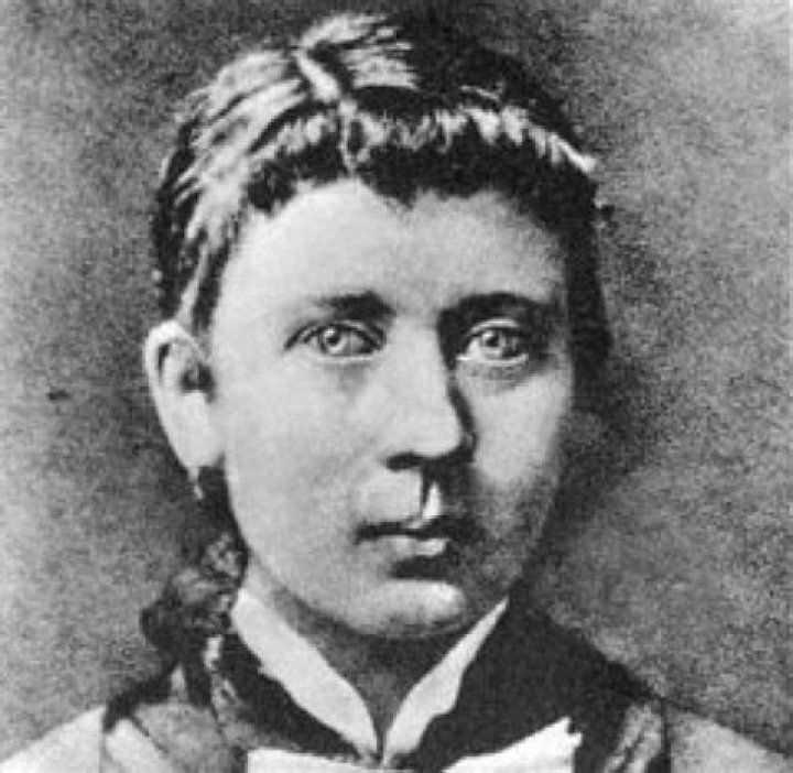 Klara Hitler - Bio, Age, Wiki, Facts and Family