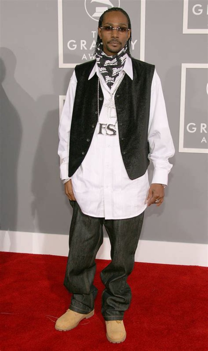 Krayzie Bone - Bio, Age, net worth, height, Wiki, Facts and Family