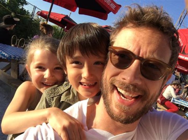 Kris Holden-Ried - Bio, Age, height, Wiki, Facts and Family