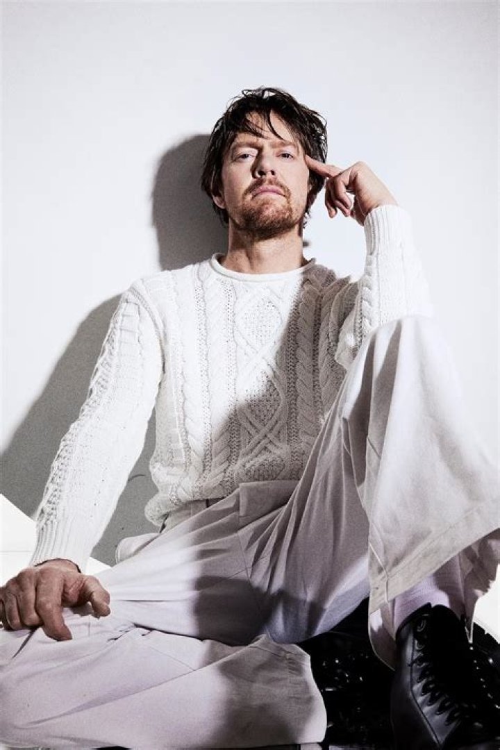 Kris Marshall - Bio, Age, height, Wiki, Facts and Family
