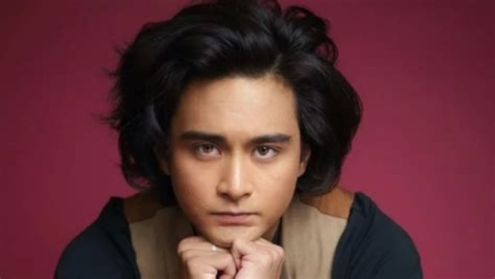 Kristian Flores (actor)-Wiki, Age, Net Worth, Biography , Spotify, TikTok, Facebook, Facts and Family
