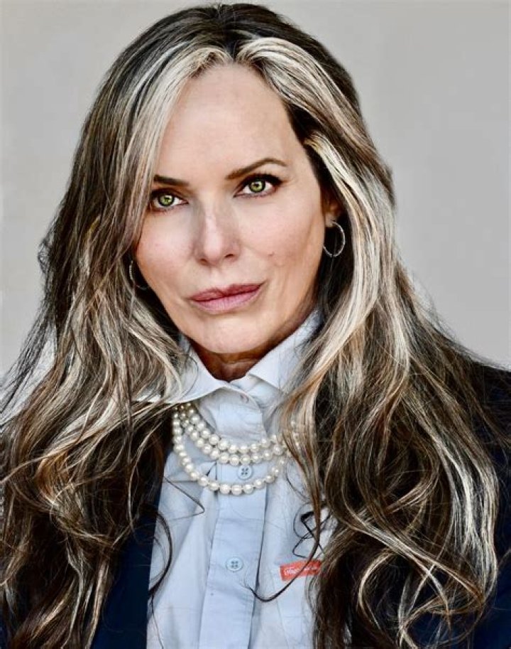 Kristin Minter - Bio, Age, Wiki, Facts and Family