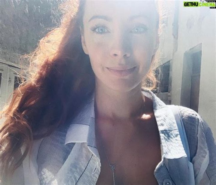 Ksenia Solo - Bio, Age, Wiki, Facts and Family