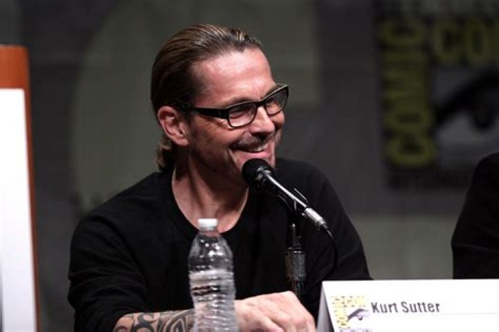 Kurt Sutter - Bio, Age, net worth, height, Wiki, Facts and Family