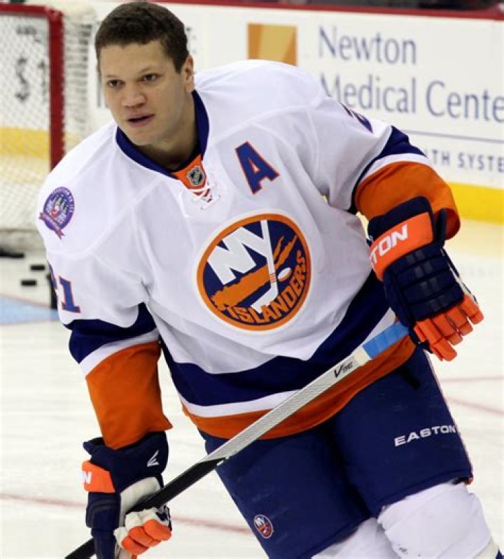 Kyle Okposo - Bio, Age, net worth, Wiki, Facts and Family