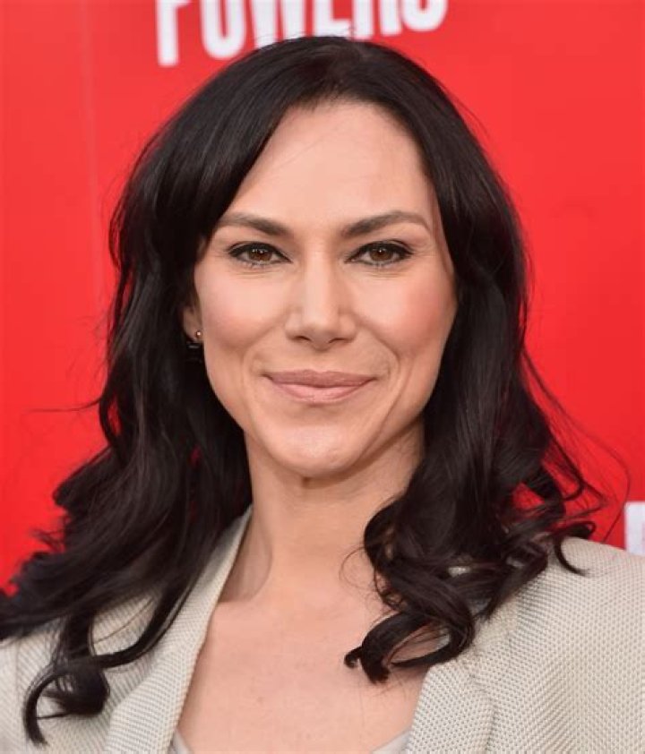 Kyra Zagorsky (actress) - Wikipedia, Age, Net Worth, Biography , Spotify, TikTok, Facebook, Facts and Family