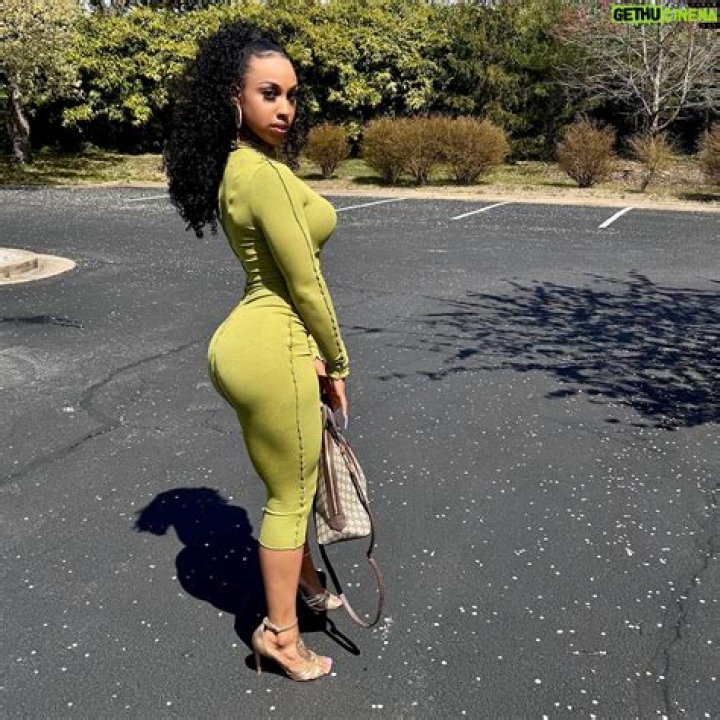 LA Love the Boss - Bio, Age, Wiki, Facts and Family