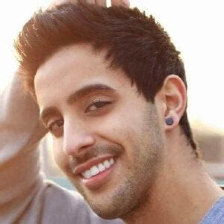 Lamiya Slimani - Bio, Age, Wiki, Facts and Family