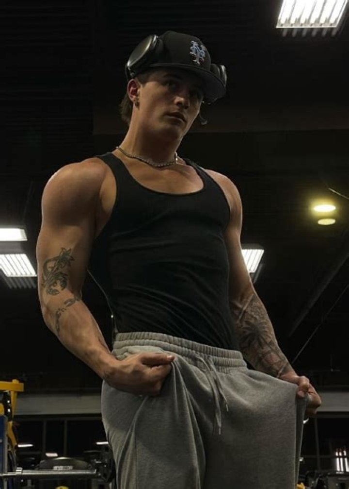 Lane Hancock - Biography, Age, Wiki, Facts and Family