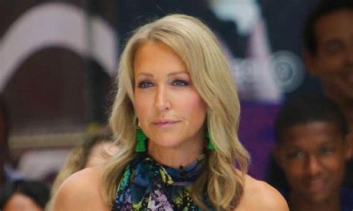Lara Spencer - Bio, Age, Wiki, Facts and Family