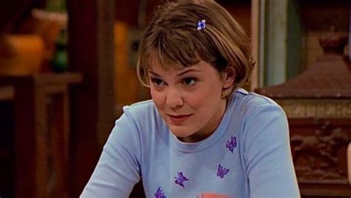 Larisa Oleynik - Bio, Age, Wiki, Facts and Family