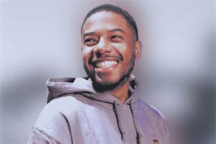 LaRussell Thomas : Age, Birthday, Wiki, Bio and Family, N...
