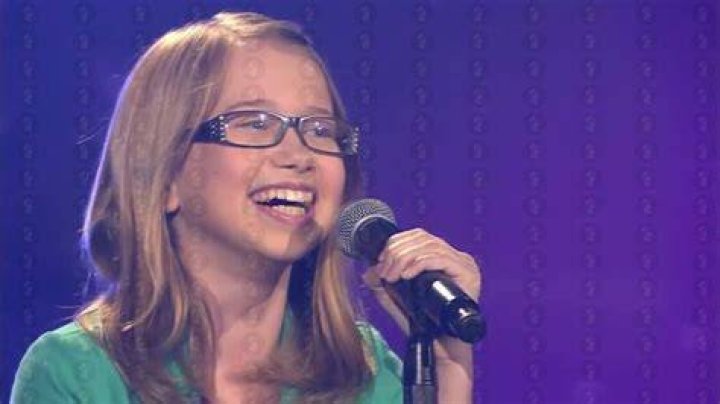 Laura Kamhuber - Bio, Age, Wiki, Facts and Family