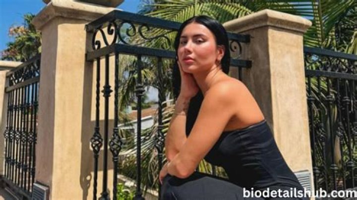 Laura León - Bio, Age, Wiki, Facts and Family