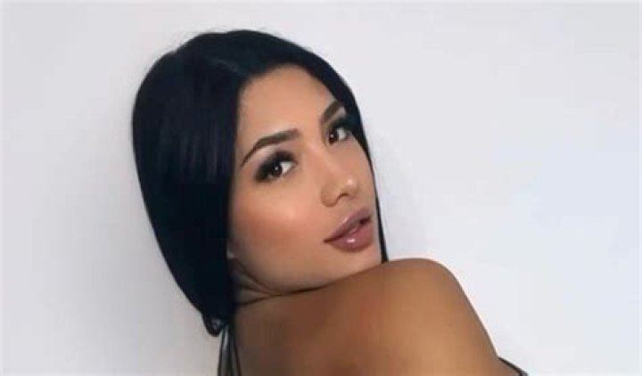 Laura Van Salazar: Model Detailed Bio, Age, Birthday, & Height Insights and more