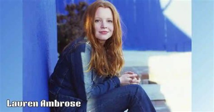 Lauren Ambrose - Bio, Age, Wiki, Facts and Family