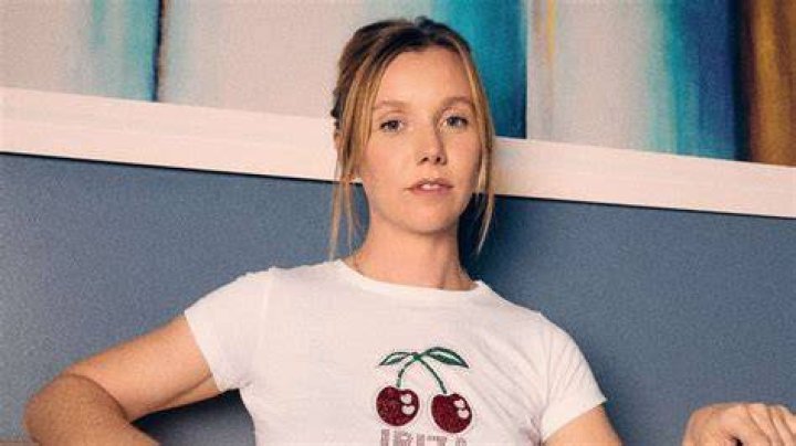 Lauren Lyle - Bio, Age, Wiki, Facts and Family