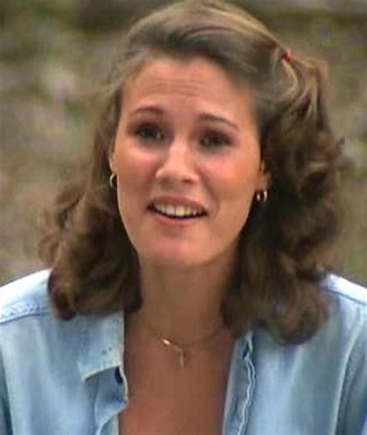 Laurie Bartram - Bio, Age, Wiki, Facts and Family