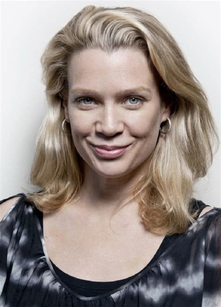 Laurie Holden - Bio, Age, Wiki, Facts and Family