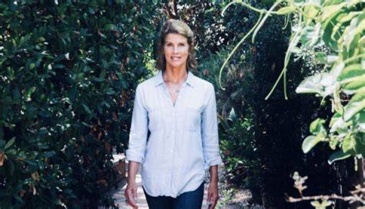 Leah Ayres - Bio, Age, Wiki, Facts and Family