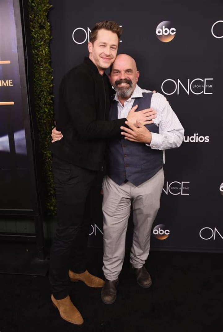 Lee Arenberg - Bio, Age, net worth, height, Wiki, Facts and Family