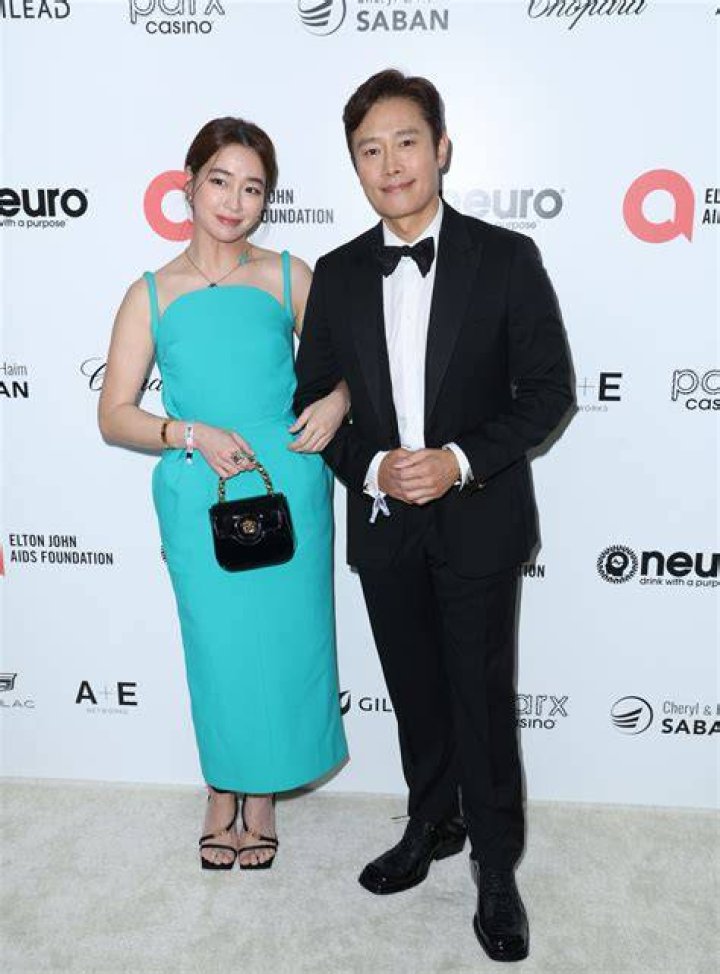 Lee Byung-hun - Bio, Age, net worth, siblings, height, weight, Wiki, Facts and Family