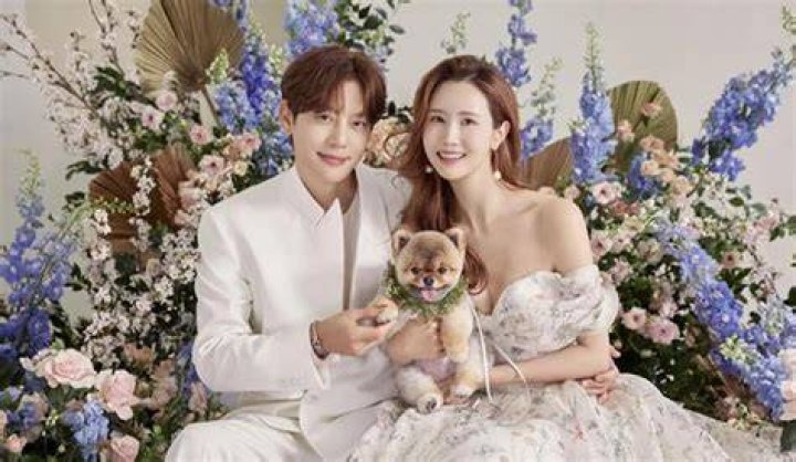 Lee Da-hae - Bio, Age, Wiki, Facts and Family